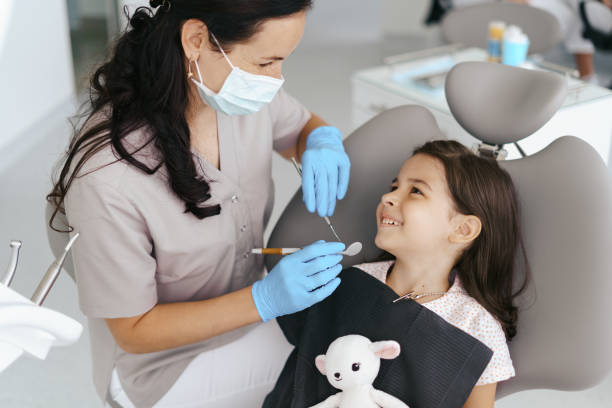 Best Cracked Tooth Emergency Dentist  in Howell, MI